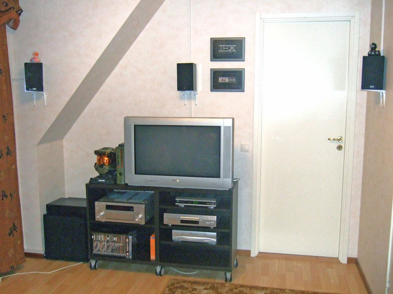 Tvbnch008_small.jpg